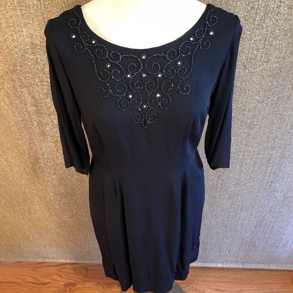 Antique Black Dress With Beaded Upper Bodice, Zippered Back and 3/4 Sleeves - Picture 15 of 16